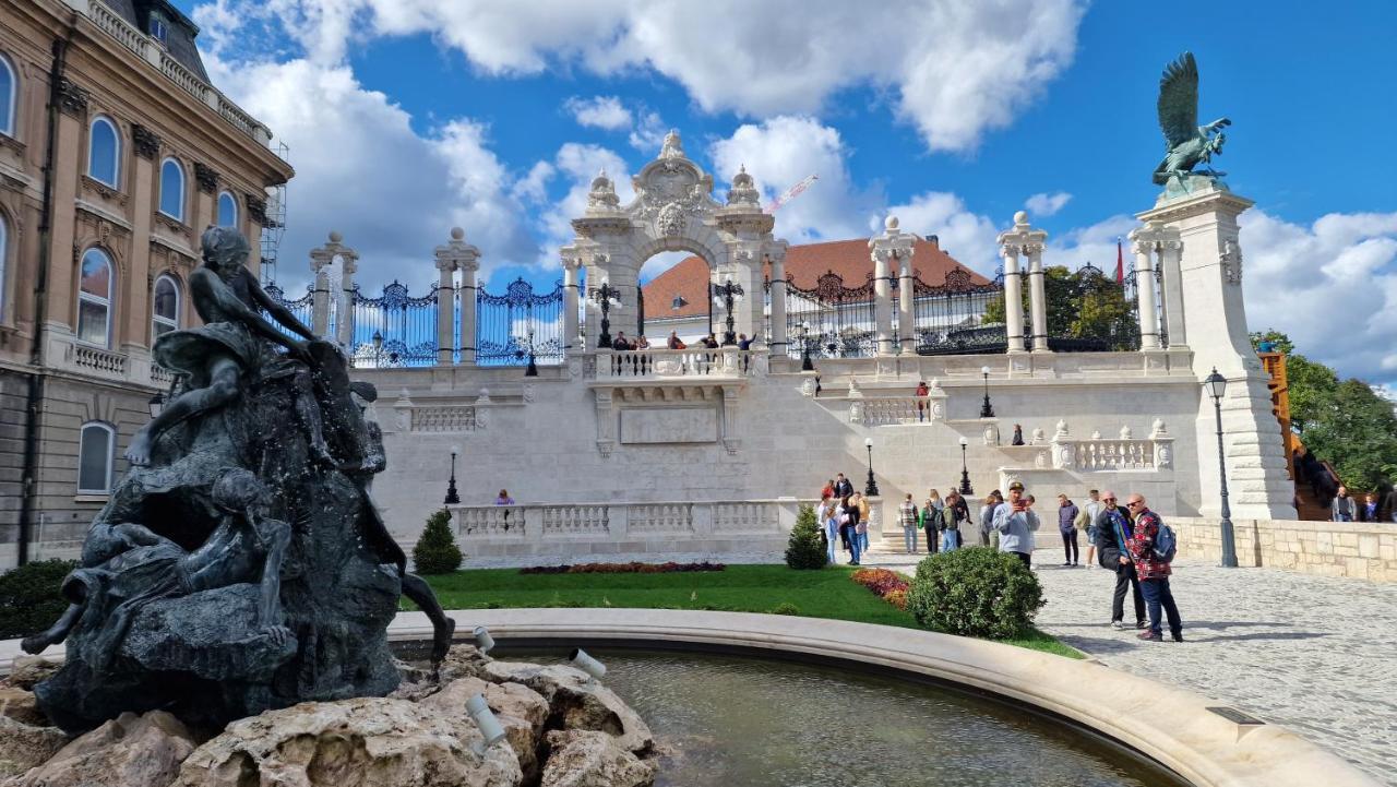 Parliament View Apartment Budapest Ngoại thất bức ảnh